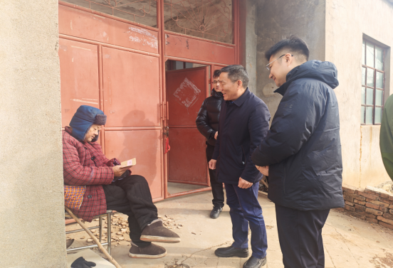新春慰問(wèn)暖民心 真情關(guān)懷到基層