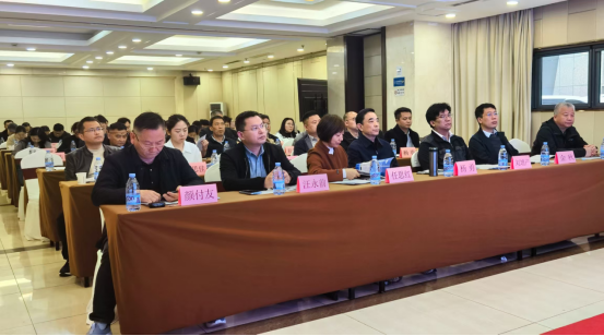 徐州市水利學會召開智慧水土保持技術交流會(1)863.png